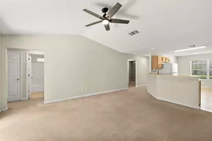 19 Pinell Ln, Palm Coast, FL 32164 - Photo 6