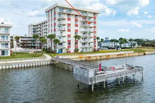 2711 N Halifax Ave, Daytona Beach, FL 32118 - Photo 1