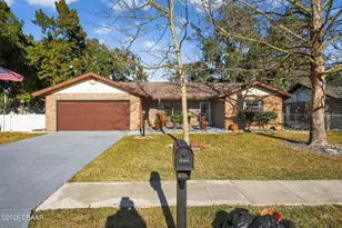 2001 Kenilworth Ave, South Daytona, FL 32119 - Photo 4