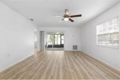 24 Kings Colony Court, Palm Coast, FL 32137 - Photo 10