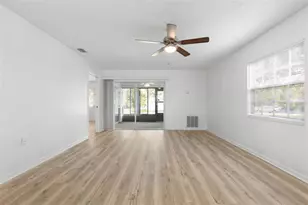24 Kings Colony Ct, Palm Coast, FL 32137 - Photo 10