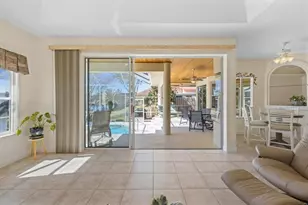 7 Collinson Ct, Palm Coast, FL 32137 - Photo 18