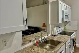 62 Randolph Dr, Palm Coast, FL 32164 - Photo 4