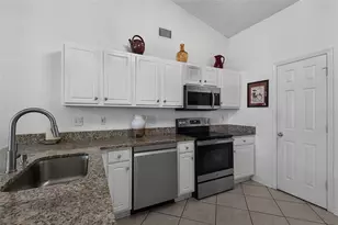 31 Westmoreland Dr, Palm Coast, FL 32164 - Photo 18