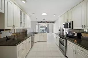 13 Cottagegate Ct, Palm Coast, FL 32137 - Photo 4