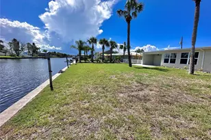 360 Palm Cir, Flagler Beach, FL 32136 - Photo 20