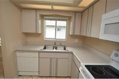 30 Farmsworth Drive #B, Palm Coast, FL 32137 - Photo 6