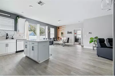 113 Plumosus Park Dr, Deland, FL 32724 - Photo 18