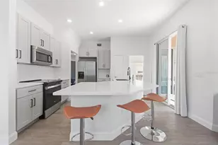 9 St Andrews Ct, Palm Coast, FL 32137 - Photo 2