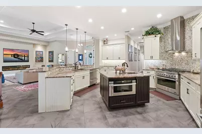 56 N Park Circle, Palm Coast, FL 32137 - Photo 10