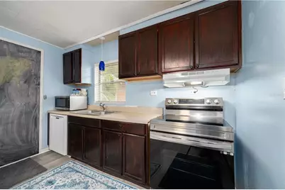 418 NW 27th Terrace, Gainesville, FL 32607 - Photo 14