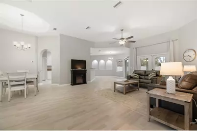 2 Seafarer Court, Palm Coast, FL 32164 - Photo 2