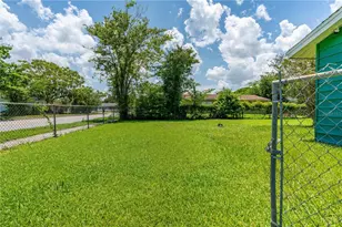808 Kathy St, Daytona Beach, FL 32114 - Photo 8