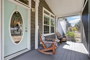 808 Front St, Welaka, FL 32193 - Photo 6