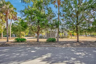 808 Front Street, Welaka, FL 32193 - Photo 34