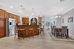 808 Front St, Welaka, FL 32193 - Photo 12