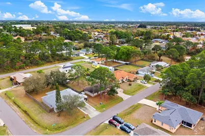408 Australian Road NW, Palm Bay, FL 32907 - Photo 20