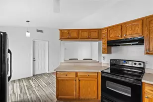 408 Australian Rd NW, Palm Bay, FL 32907 - Photo 8