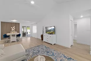 19 Wendlin Ln, Palm Coast, FL 32164 - Photo 18