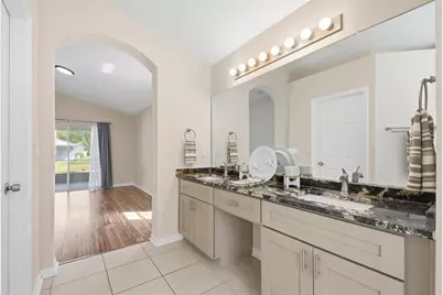 33 Phoenix Lane, Palm Coast, FL 32164 - Photo 16