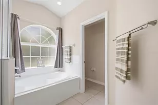 33 Phoenix Ln, Palm Coast, FL 32164 - Photo 18