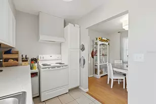 2627 Myrtle Ave, Mims, FL 32754 - Photo 10