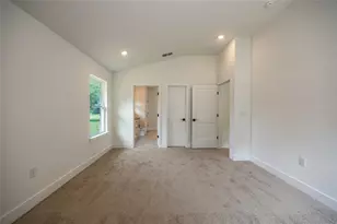 7 Zircon Ct, Palm Coast, FL 32164 - Photo 14