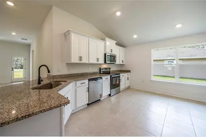 7 Zircon Court, Palm Coast, FL 32164 - Photo 4