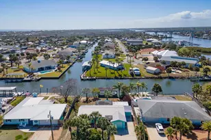 304 Palm Cir, Flagler Beach, FL 32136 - Photo 2