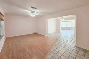 304 Palm Cir, Flagler Beach, FL 32136 - Photo 8
