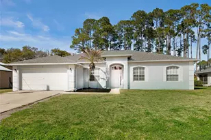 11 Bayside Dr, Palm Coast, FL 32137 - Photo 1