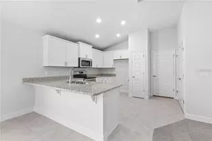 7 Ullynn Pl, Palm Coast, FL 32164 - Photo 16