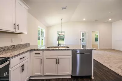 7 Ullynn Place, Palm Coast, FL 32164 - Photo 4