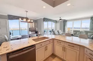 231 Riverside Dr, Daytona Beach, FL 32117 - Photo 18