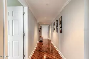 231 Riverside Dr, Daytona Beach, FL 32117 - Photo 8