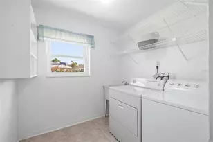 70 Perrotti Ln, Palm Coast, FL 32164 - Photo 22