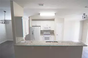 53 Brownstone Ln, Palm Coast, FL 32137 - Photo 2