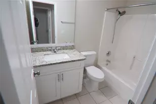 53 Brownstone Ln, Palm Coast, FL 32137 - Photo 14