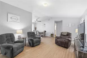 3035 Queen Palm Dr, Edgewater, FL 32141 - Photo 10