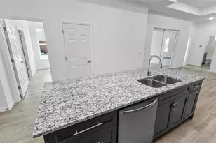 31 Louvet Ln, Palm Coast, FL 32137 - Photo 8