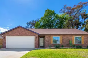 8 Aston Cir, Ormond Beach, FL 32174 - Photo 1