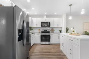 8 Aston Cir, Ormond Beach, FL 32174 - Photo 8