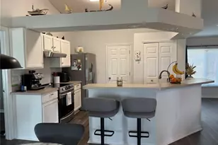 72 Burroughs Dr, Palm Coast, FL 32137 - Photo 4