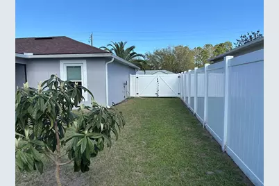 72 Burroughs Drive, Palm Coast, FL 32137 - Photo 16