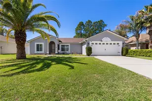 72 Burroughs Dr, Palm Coast, FL 32137 - Photo 1