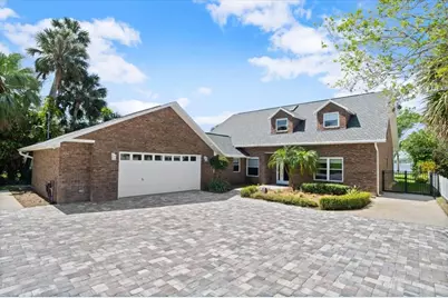 1517 N Halifax Avenue, Daytona Beach, FL 32118 - Photo 1