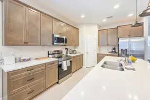 8 Lakeland Wy, Palm Coast, FL 32137 - Photo 10