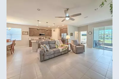 8 Lakeland Way, Palm Coast, FL 32137 - Photo 12