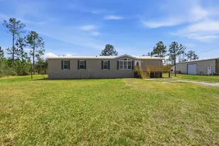 299 Cayenne St, Interlachen, FL 32148 - Photo 8