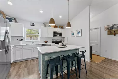 18 Seaman Trail E, Palm Coast, FL 32164 - Photo 6